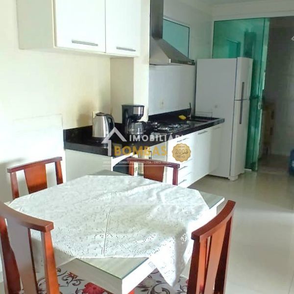 Apartamento Com Spa at� 4 pessoas- 300 m Praia de 