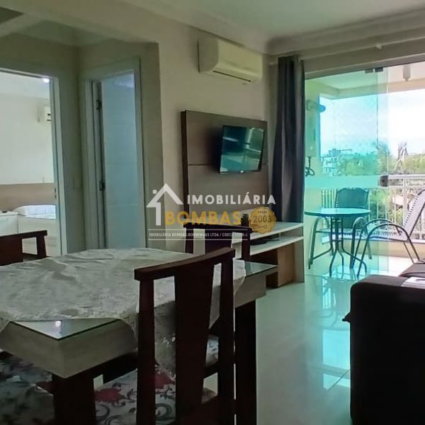 Apartamento Com Spa at� 4 pessoas- 300 m Praia de 