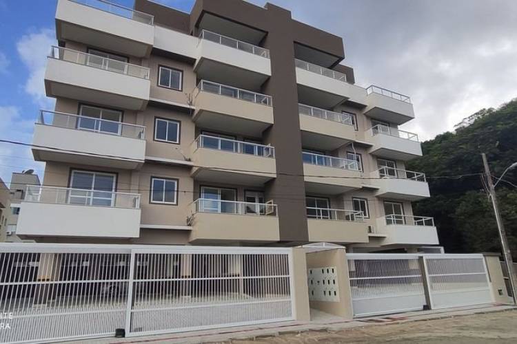 Residencial Copacabana 3 dorm. no Jos� Am�ndio