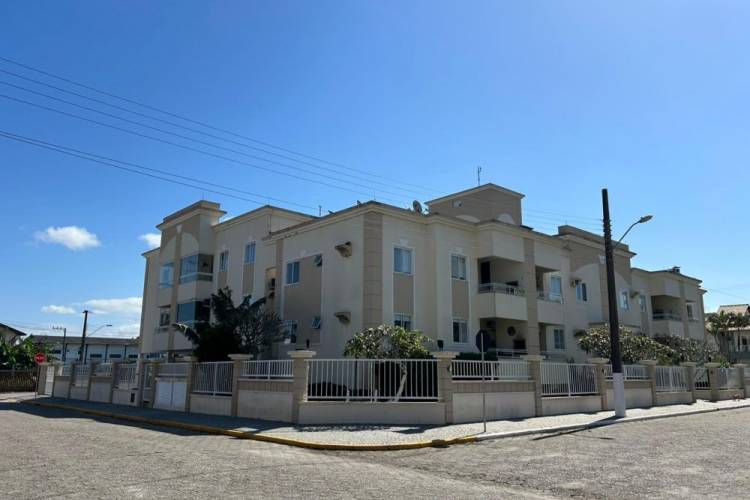 Residencial Lothrio Bombas 3 Dormitrios 1 vaga