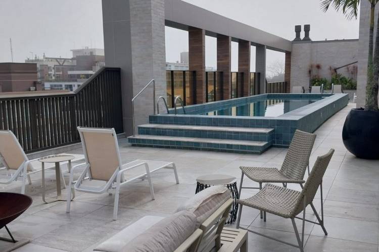 Apartamento 2 Quartos Centro de Bombinhas