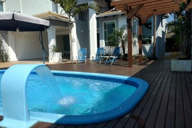 CASA MARISCAL COM PISCINA 4 SU�TES 2 CARROS