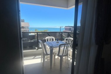 ED. TNIA  A 50 METROS DA PRAIA DE BOMBAS 1 CARRO