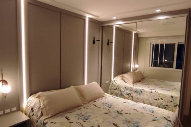 APTO VARANDAS EM BOMBAS 4 DORM COM PISCINA