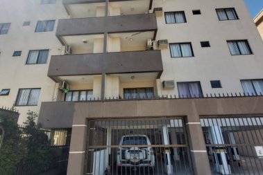 APARTAMENTO EM BOMBAS 3 SU�TES 2 CARROS (402)