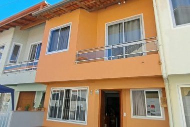 RESIDENCIAL EM BOMBAS 3 DORMIT�RIOS