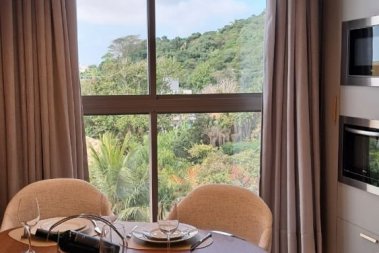 FLAT GREEN COAST APART HOTEL  EM BOMBAS