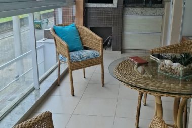 3 Dormit�rios, Mobiliado e 100m Mar de Bombas